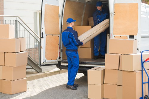 Customer submitting a complaint about a man and van service